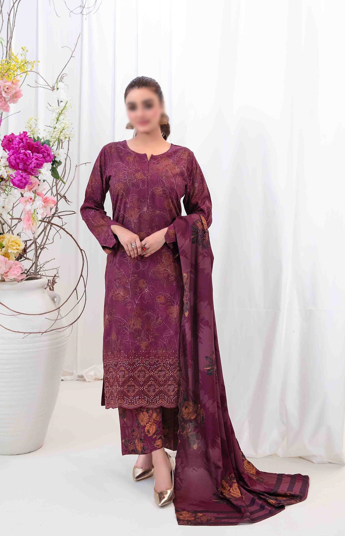 Rabail  Jaal  Daman Emb Digital Printed Staple D-5373