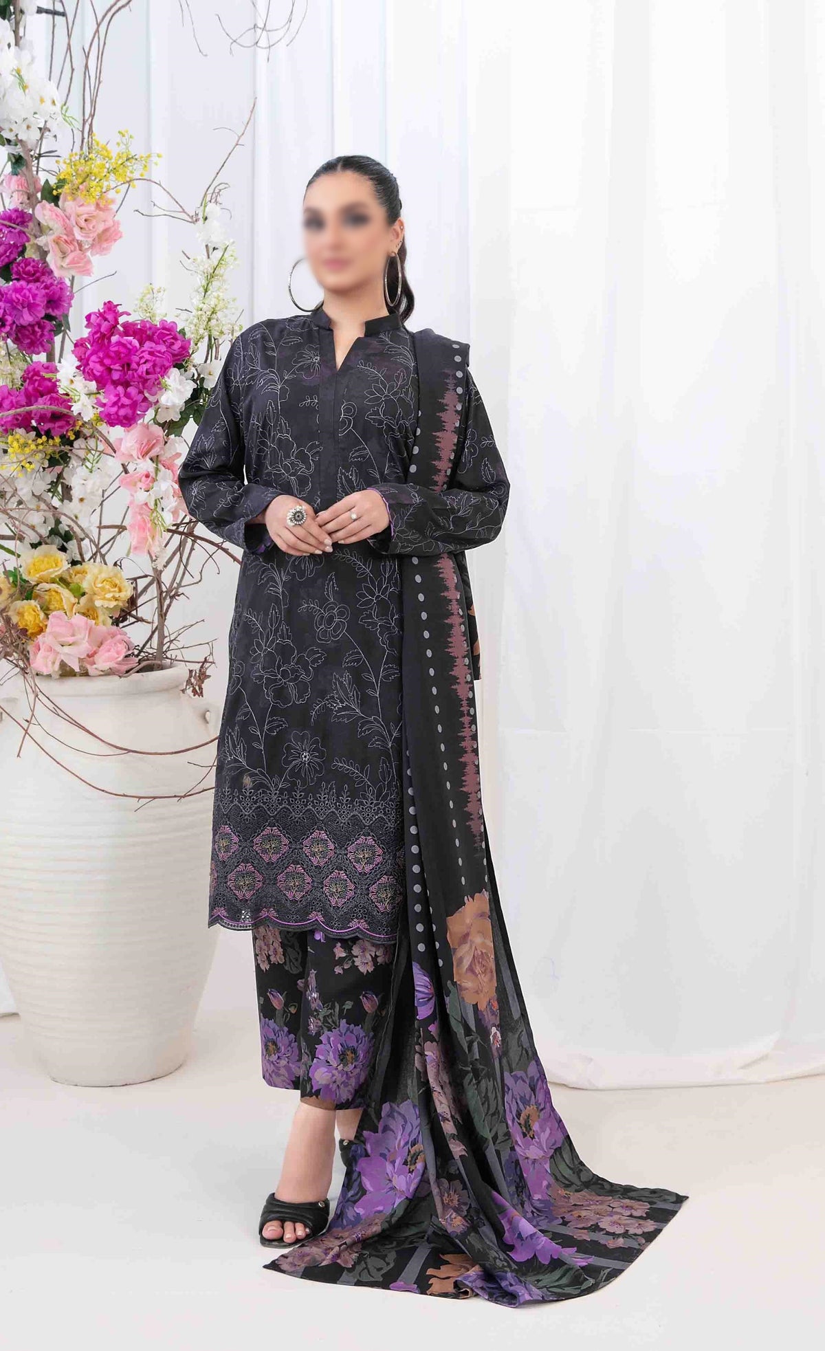 Rabail  Jaal  Daman Emb Digital Printed Staple D-5378